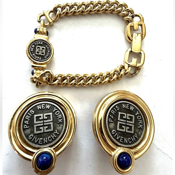 GIVENCHY LOGO Statement Bracelet & Earrings - Picture 1 of 2